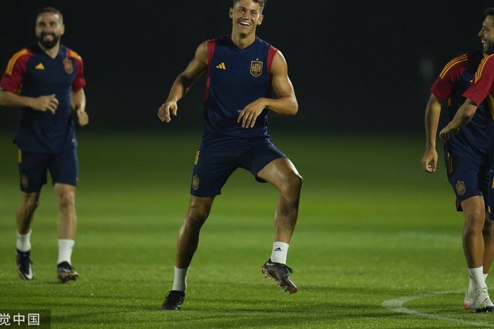 加维与卡瓦哈尔的足球命运反转