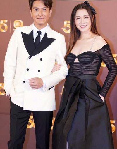 基恩女儿举办婚前单身派对，她即将与南安普顿球星结婚