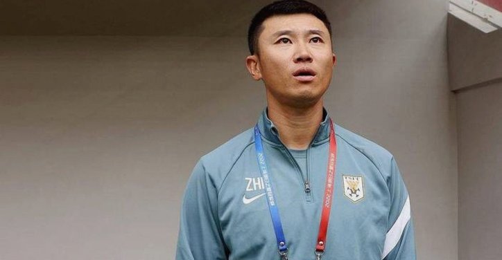 未雨绸缪，现在U16的西班牙教练和U15的周海滨行不行？