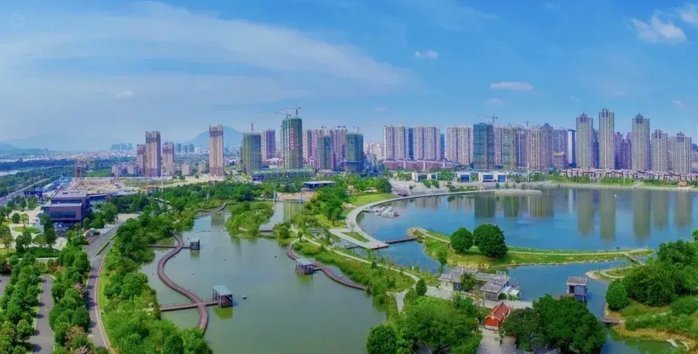 说实在的，在这个亚少赛之前，就是因为董路的吹捧，我就非常不喜欢这个浮岛敏