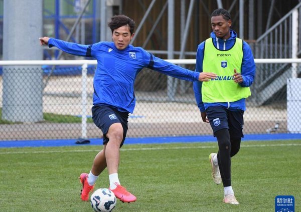 魏祥鑫加盟欧塞尔 5年身披49号