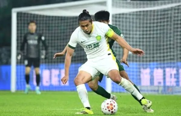 中超-达万2球张玉宁传射 国安4-0大胜新鹏城7轮不败